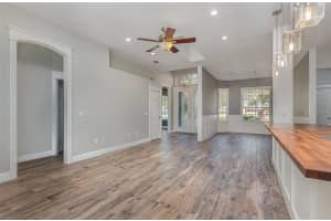 305 SUN OAKS COURT, LAKE MARY, FL 32746 Sold 08/28/25