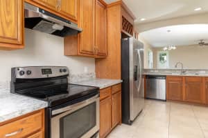 14515 HUNTCLIFF PARK WAY, ORLANDO, FL 32824 - MLS#MFRO6324072