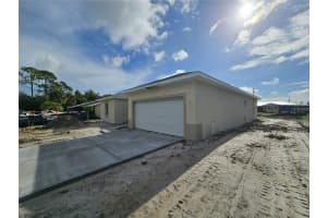 400 VANNELL STREET, PORT CHARLOTTE, FL 33954 Sold 08/22/25