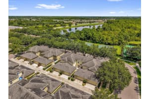 13122 HONEY LOCUST DRIVE, ORLANDO, FL 32828 - MLS#MFRO6324256