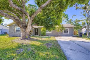 1175 Tracy Dr, PORT ORANGE