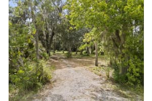 2301 JESLAN COURT, OVIEDO, FL 32765 - MLS#MFRO6324289