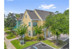 5008 Mangrove Aly #204, KISSIMMEE