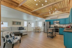 410 12TH STREET, SANFORD, FL 32771 - MLS#MFRO6324340