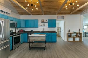 410 12TH STREET, SANFORD, FL 32771 - MLS#MFRO6324340