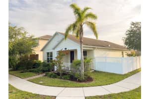 8004 SWEET ORANGE AVENUE, WINTER GARDEN, FL 34787 Sold 08/01/25