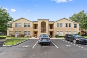 2786 Club Cortile Cir #b, KISSIMMEE