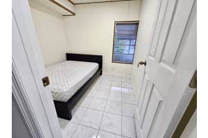 215 4TH STREET, ORLANDO, FL 32824 Sold 08/27/25