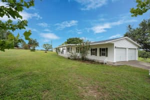 14590 SUNSET HARBOR ROAD, WEIRSDALE, FL 32195 Sold 08/18/25