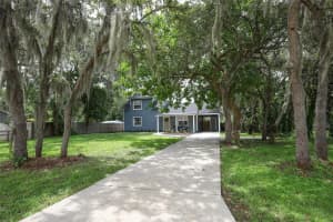 137 STEVENS AVENUE, CHULUOTA, FL 32766 Sold 08/15/25