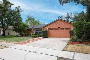 1077 Shaffer Trl, OVIEDO