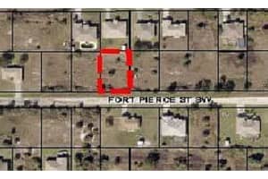 561 FORT PIERCE ST SW, PALM BAY, FL 32908 - MLS#MFRO6324835