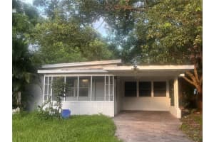 124 CLUB RD, SANFORD, FL 32771 Sold 08/08/25