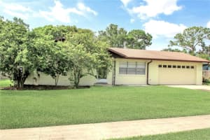 102 Garden Ct, SANFORD
