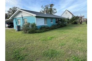 511 PILAKLAKAHA AVENUE, AUBURNDALE, FL 33823 Sold 10/23/25