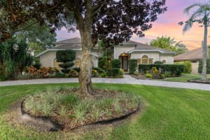 2317 WARREN WOODS DRIVE, ORLANDO, FL 32835 - MLS#MFRO6325266