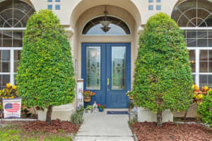 27241 COUNTY ROAD 448A, MOUNT DORA, FL 32757 - MLS#MFRO6325376