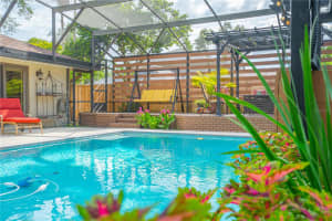 2417 Pershing Oaks Pl, Orlando, FL 32806, Sold 08/27/25