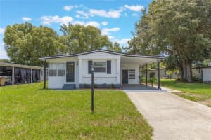 814 ROSEAPPLE AVENUE, LADY LAKE, FL 32159 - MLS#MFRO6325540