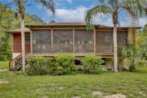 425 MERCERS FERNERY ROAD, DELAND, FL 32720 - MLS#MFRO6325575