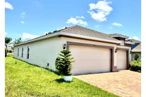179 BLUE CYPRESS DRIVE, DAVENPORT, FL 33837 - MLS#MFRO6325680