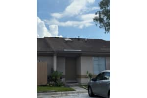 1010 Stucki Ter, WINTER GARDEN