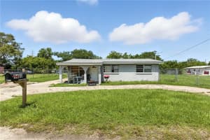 1450 CUMMINGS AVENUE, AVON PARK, FL 33825 Sold 09/02/25