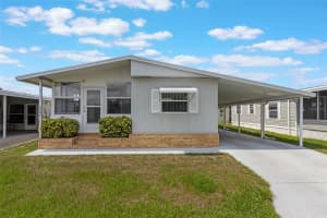 4246 CEDARWOOD STREET, WINTER HAVEN, FL 33880 - MLS#MFRO6325757