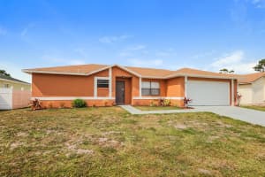 68 BOLTON COURT, KISSIMMEE, FL 34758 - MLS#MFRO6325814