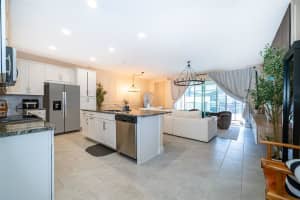 1660 TROPICAL PALMS CIRCLE, KISSIMMEE, FL 34747 - MLS#MFRO6325817