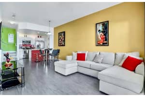 2200 SAN CHRISTABOLO DRIVE, KISSIMMEE, FL 34741 - MLS#MFRO6325954
