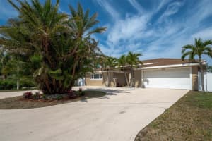 2504 HIBISCUS DRIVE, BELLEAIR BEACH, FL 33786 - MLS#MFRO6325957