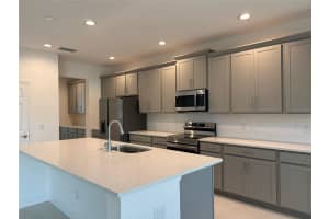 7260 DILLY LAKE AVENUE, GROVELAND, FL 34736 Sold 08/28/25