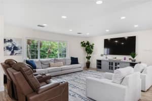 4008 LAKE SARAH DRIVE, ORLANDO, FL 32804 Sold 08/06/25
