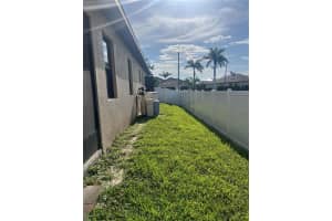 2727 42ND PLACE, CAPE CORAL, FL 33993 - MLS#MFRO6326151