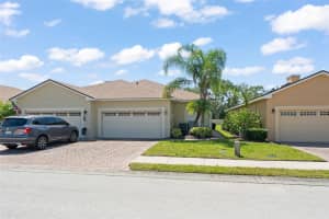 1218 VIENNA SQUARE DR, WINTER HAVEN, FL 33884 - MLS#MFRO6326308