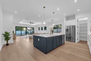 15 PRESTON STREET, ORLANDO, FL 32804 Sold 08/08/25