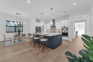 15 PRESTON STREET, ORLANDO, FL 32804 Sold 08/08/25