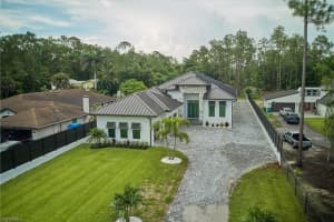 5847 English Oaks Ln, NAPLES