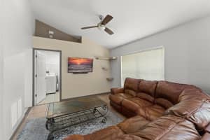 688 APACHE CIRCLE, DELTONA, FL 32725 - MLS#MFRO6326373
