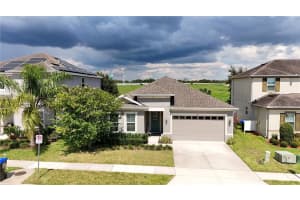 902 Grand Hilltop Dr, APOPKA