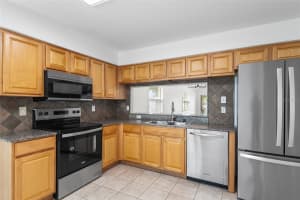 7352 TOWER BRIDGE DRIVE, WESLEY CHAPEL, FL 33545 - MLS#MFRO6326503