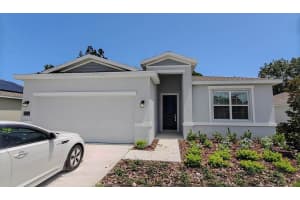 407 Three Oaks Dr, EDGEWATER