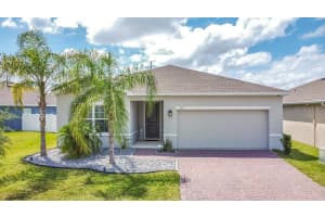 366 Siesta Vista Ct, DAVENPORT