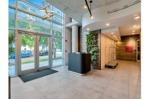 525 JACKSON STREET, ORLANDO, FL 32801 Sold 11/21/25