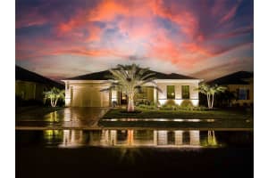 992 Great Belt Cir, MELBOURNE