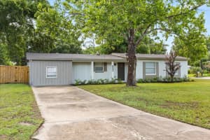 652 SHERWOOD COURT, ALTAMONTE SPRINGS, FL 32701 Sold 08/26/25