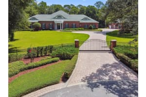 1745 Taylor Woods Rd, DELAND