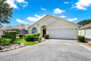 1520 GULF VUE DRIVE, HAINES CITY, FL 33844 Sold 08/08/25