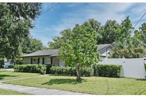 800 GASTON FOSTER ROAD, ORLANDO, FL 32807 - MLS#MFRO6326771